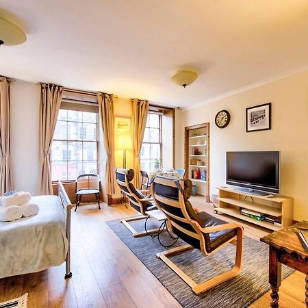 Joivy Royal Mile Apartment In Prime Location Edimburgo Esterno foto