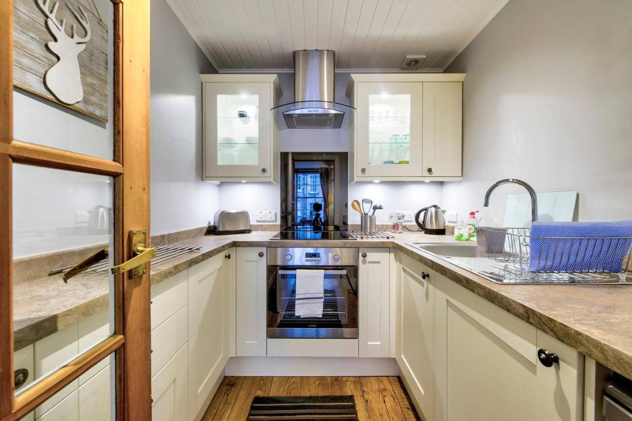 Joivy Royal Mile Apartment In Prime Location Edimburgo Esterno foto