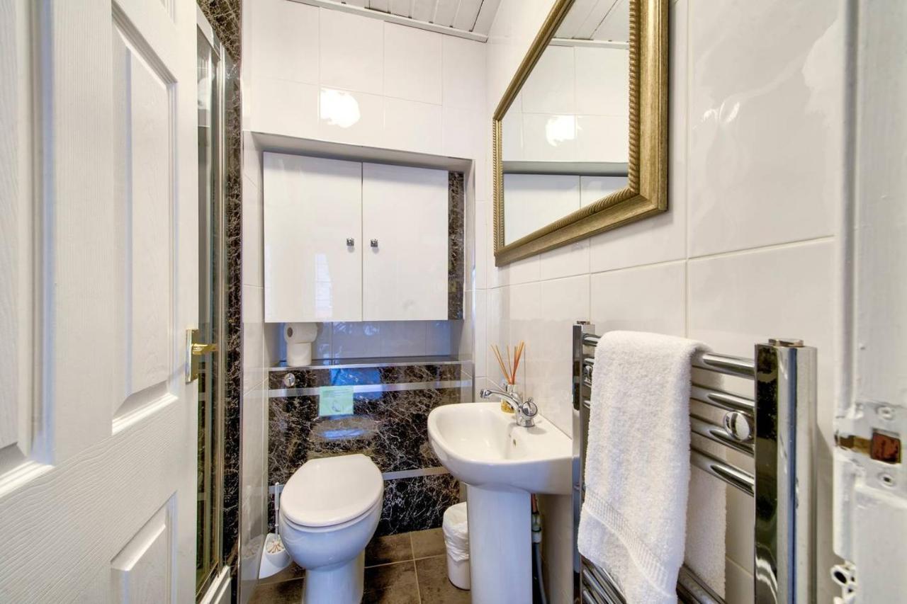 Joivy Royal Mile Apartment In Prime Location Edimburgo Esterno foto