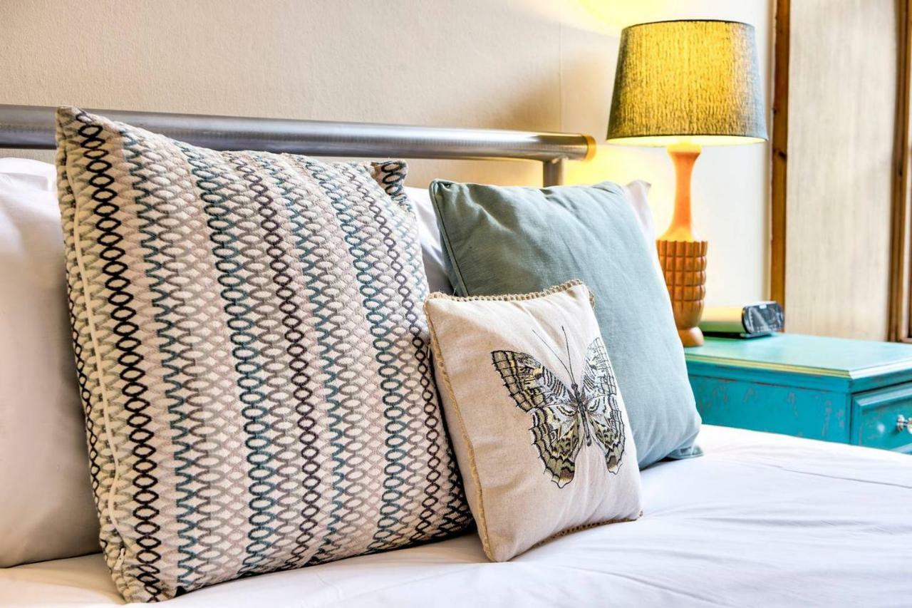 Joivy Royal Mile Apartment In Prime Location Edimburgo Esterno foto